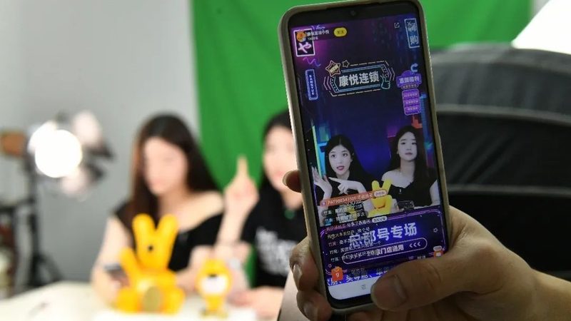 开荒保洁与玻璃清洗：家居清洁的“双重奏